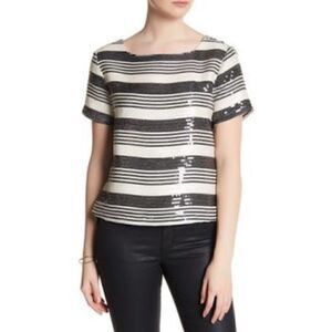 CUPCAKE AND CASHMERE SEQUIN TOP-SIZE XS